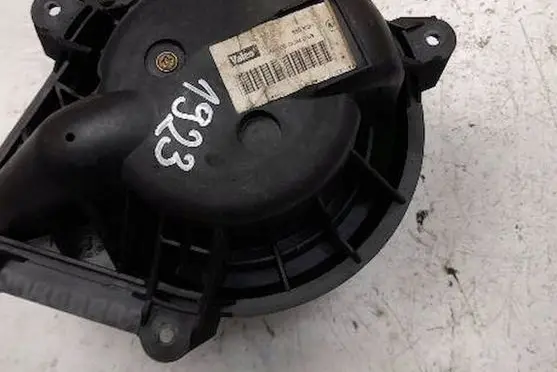 Peugeot 406 Heater fan/blower 659963H