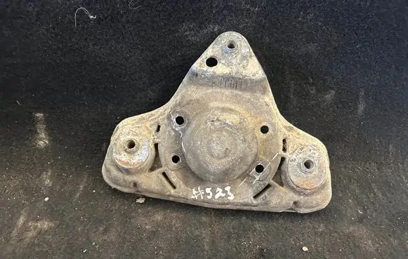 Skoda Octavia Mk2 (1Z) Holder (bracket) 