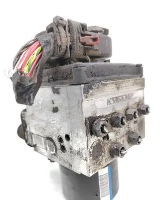 Volkswagen PASSAT B6 ABS Pump 3C0614113AH 16705914 16705014p
