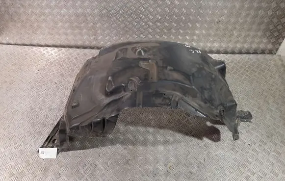 Land Rover Range Rover Sport L320 Front wheel arch liner splash guards AH32166562AB 8H32166562AA