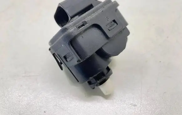 Audi A6 S6 C5 4B Headlight level adjustment motor 4B0941295