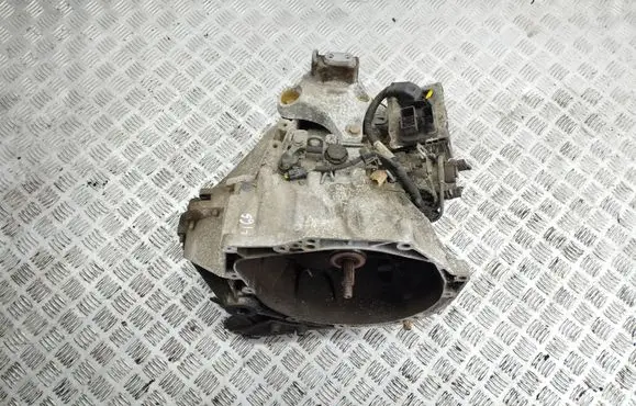 Citroen C4 II Picasso Manual 6 speed gearbox 9678905780 P8300AA2