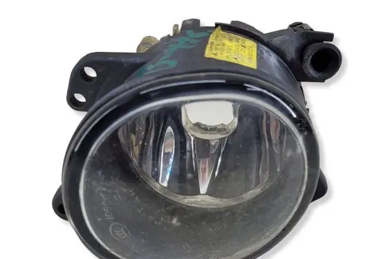 Mercedes-Benz A W176 Front fog light A0998200256KOLUMB A0998200256