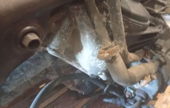 Audi A8 S8 D3 4E Oil filter cover