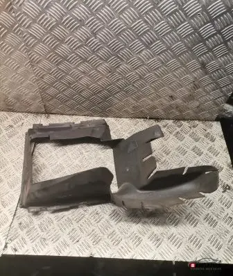 Audi Q7 4L Intercooler air channel guide 4l0117336b