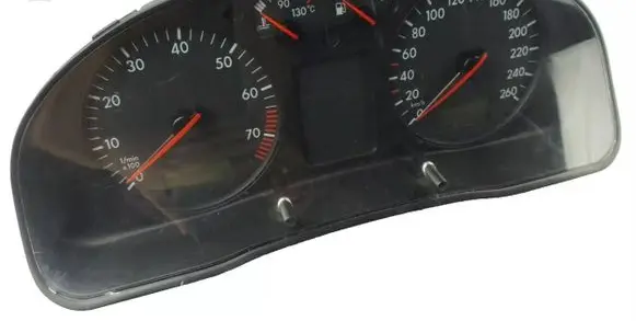 Volkswagen PASSAT B5 Speedometer (instrument cluster) 3B0919881F
