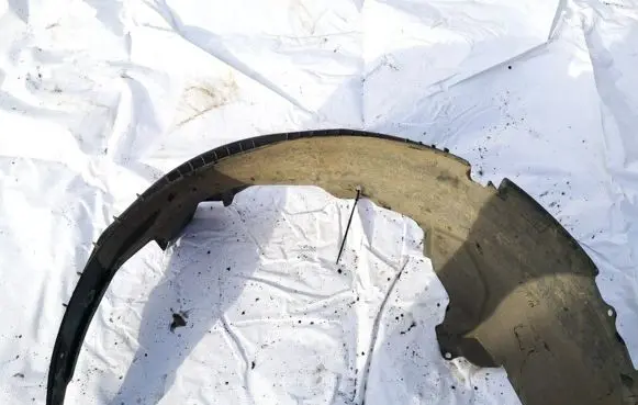Volvo S40, V40 Front wheel arch liner splash guards 30883729