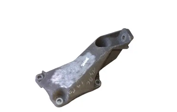 Audi A4 S4 B6 8E 8H Engine mounting bracket 8E0199307A