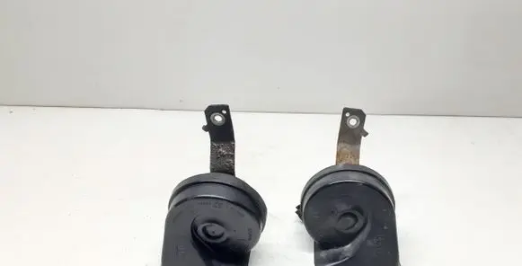 Volvo S80 Horn signal 08635071