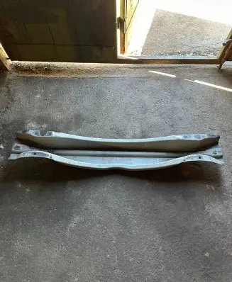 Volvo V70 Rear beam 
