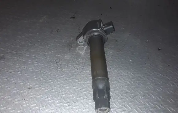 High voltage ignition coil