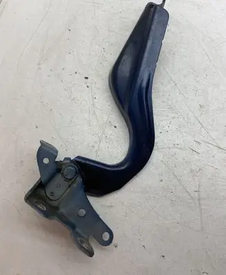 Subaru WRX STI Engine bonnet/hood hinges