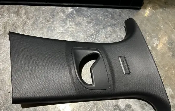Peugeot 308 (B) pillar trim (top) 9677445977