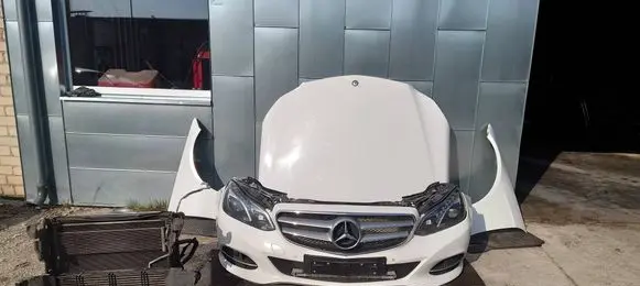 Mercedes-Benz E W212 Front piece kit A2049061403 2049061403