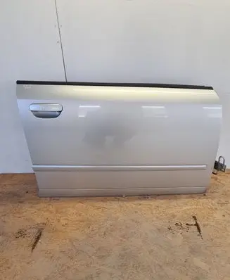 Audi A4 S4 B6 8E 8H Front door