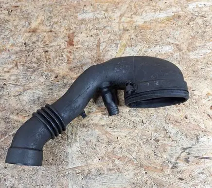 BMW 3 E46 Turbo air intake inlet pipe/hose 7787862 13717787862 7790552