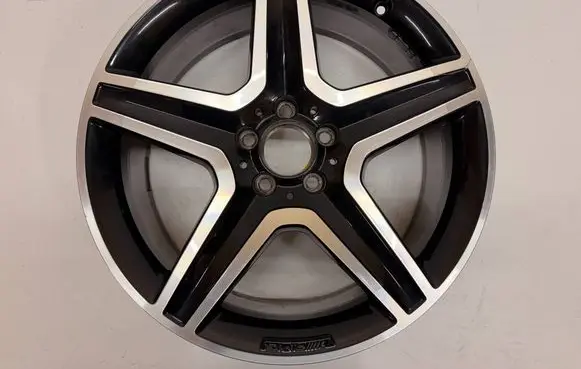 Mercedes-Benz GLA W156 X156 R19 alloy rim A1564010600