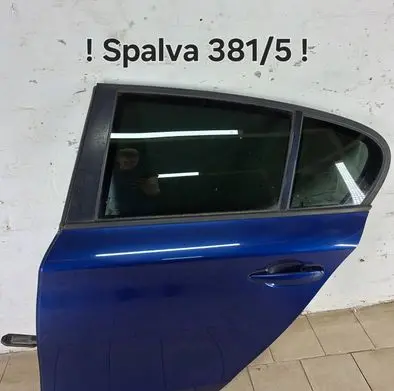 BMW 1 E81 E87 Rear door
