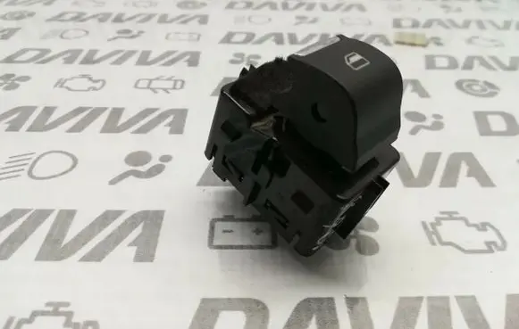 Ford Mondeo MK IV Electric window control switch DG9T14529ABW