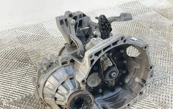 Volkswagen Golf VII Manual 5 speed gearbox MWW