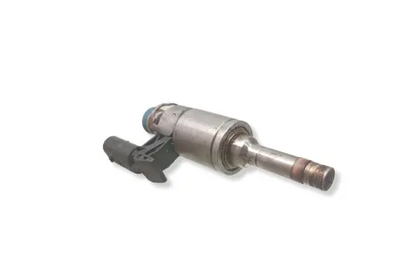 Audi A3 S3 8V Fuel injector 04E906036E