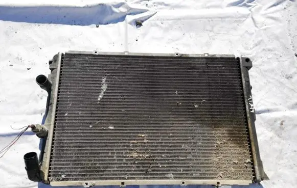 Renault Scenic I Coolant radiator 7700838133e 849395b