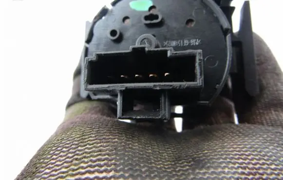 Opel Corsa C Ignition lock contact 90589314
