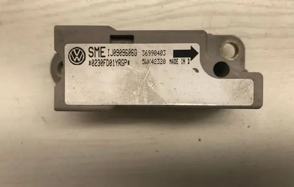 Volkswagen Sharan Airbag deployment crash/impact sensor 1J0909606G