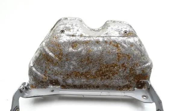 Exhaust heat shield