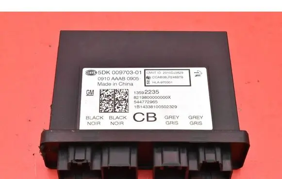 Opel Insignia A Engine control unit/module ECU 13592235