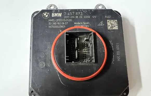 BMW 1 F20 F21 LED ballast control module 7457873 147000025601 50395192067
