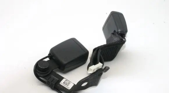 BMW i4 Middle seatbelt buckle (rear) 7442030