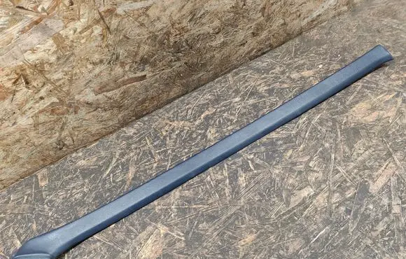 Porsche 928 Tailgate trim