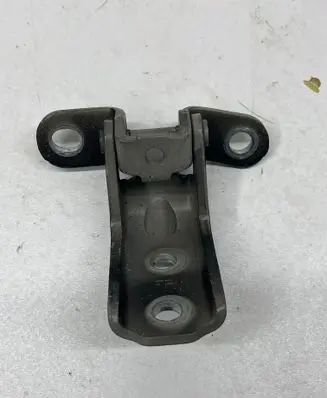 Hyundai Tucson IV NX4 Rear door lower hinge A046057