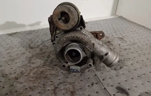 Peugeot 406 Turbo K03401682