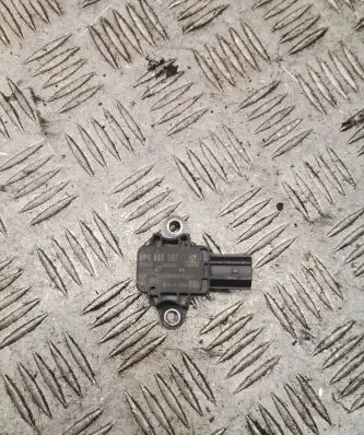 Audi A3 S3 8P Airbag deployment crash/impact sensor 8p0955557