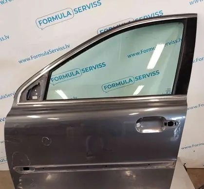 Volvo XC90 Front door