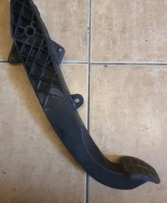 Volkswagen Multivan T4 Pedal assembly 701721315B