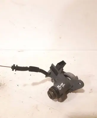 Audi A4 S4 B7 8E 8H Tailgate exterior lock 8E0827573