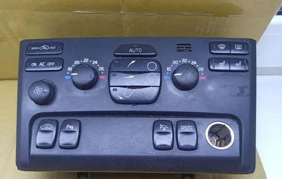 Volvo XC90 Climate control unit 30746025