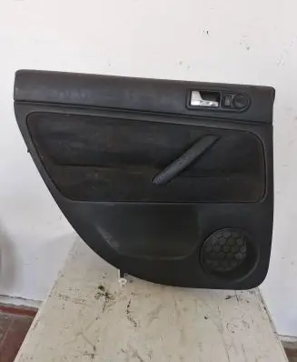 Volkswagen Golf IV Rear door card panel trim