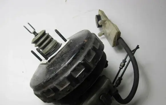 Ford S-MAX Brake booster 6G912B195PB