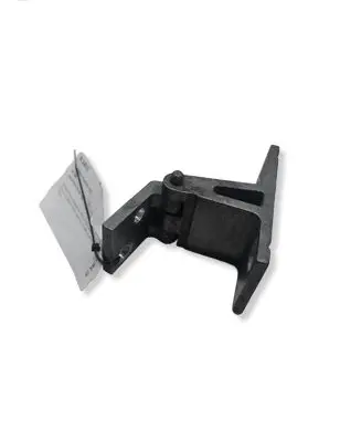 Audi A8 S8 D2 4D Front door upper hinge 4D0831402
