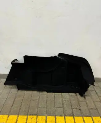 Mercedes-Benz E W211 Trunk/boot side trim panel A2136903025 2136900401