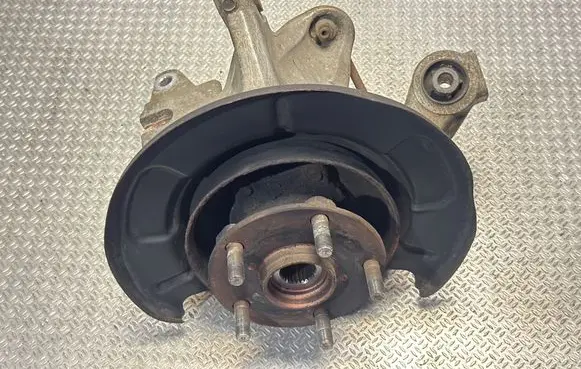 Subaru Forester SK Rear wheel hub