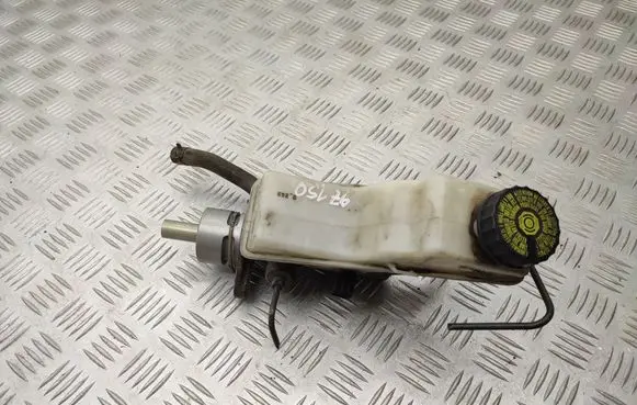 Toyota Avensis T250 Master brake cylinder 0204251172 25113479