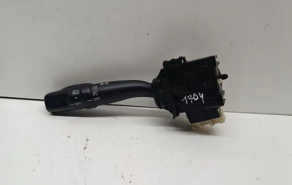 Toyota Avensis T250 Indicator stalk 173650