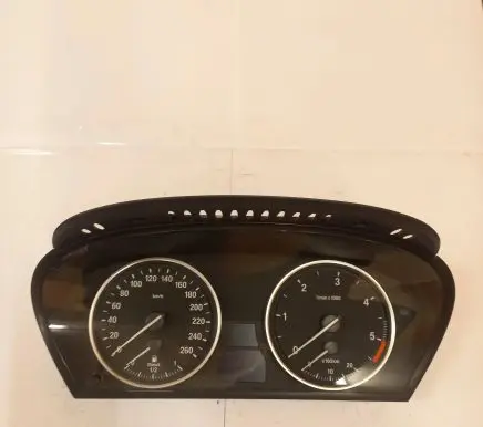 BMW 5 E60 E61 Speedometer (instrument cluster) 62109194889 110080398 3987045