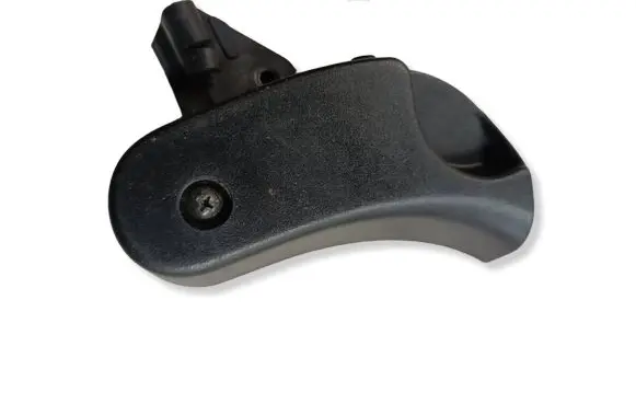 BMW 3 E46 Engine bonnet (hood) release handle 8223163