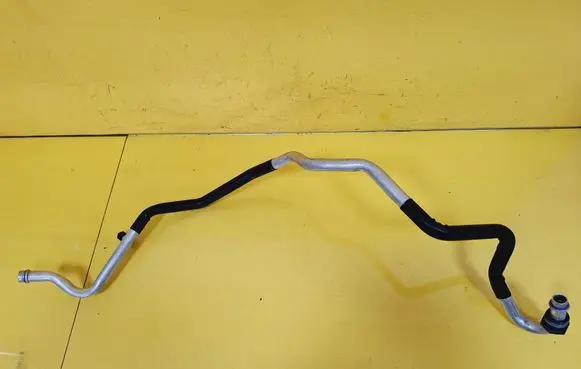 Air conditioning (A/C) pipe/hose